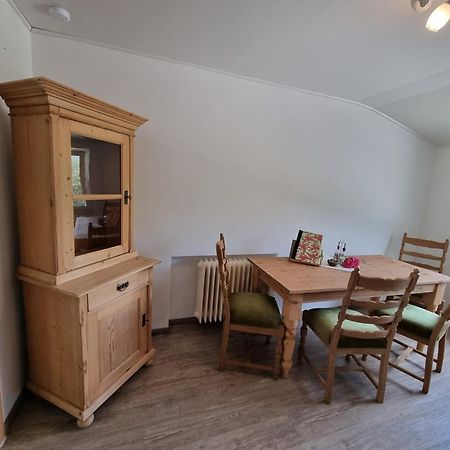 Heeser Hof - Urlaub Im Gruenen ヴェエツェ 部屋 写真
